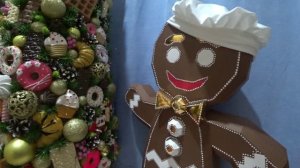 Новогодний подъезд 2026