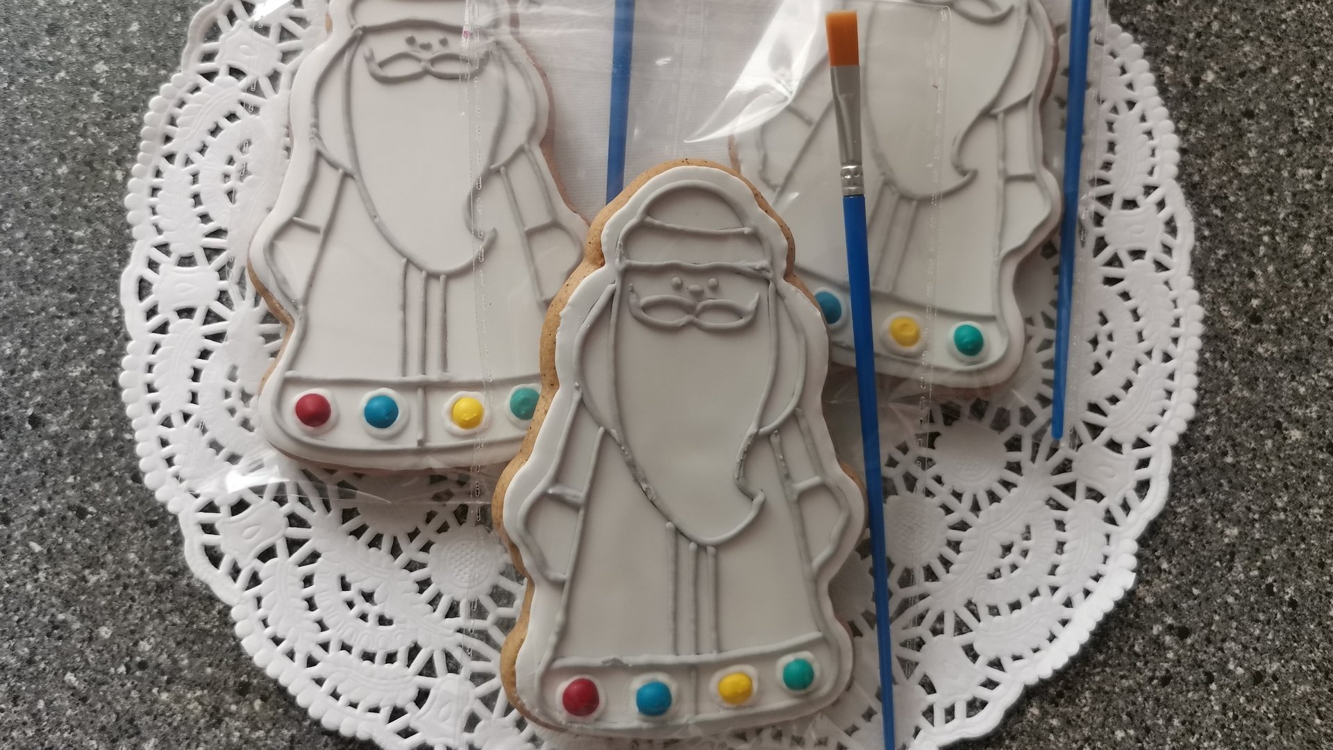 Все дети любят рисовать! 🖌 А еще потом можно съесть то, что ты нарисовал!) смотреть онлайн