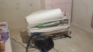 постелили ламинат🎉 обустраеваем дом 🏠