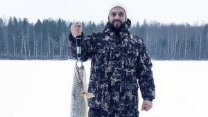 Такой рыбалки не выдержал даже микрофон