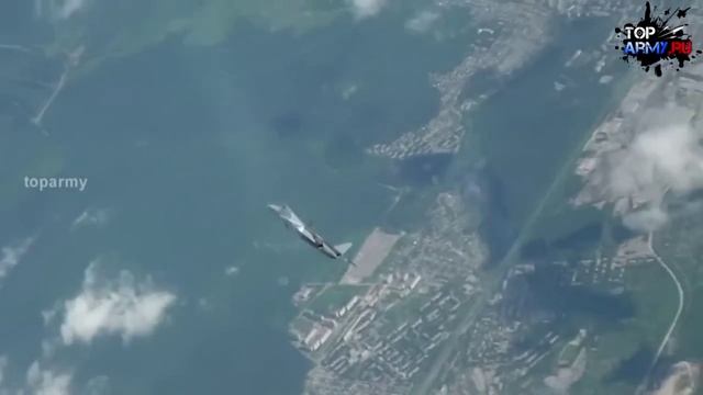 Оглушительный РЁВ Су-57, который напугал американцев смотреть онлайн