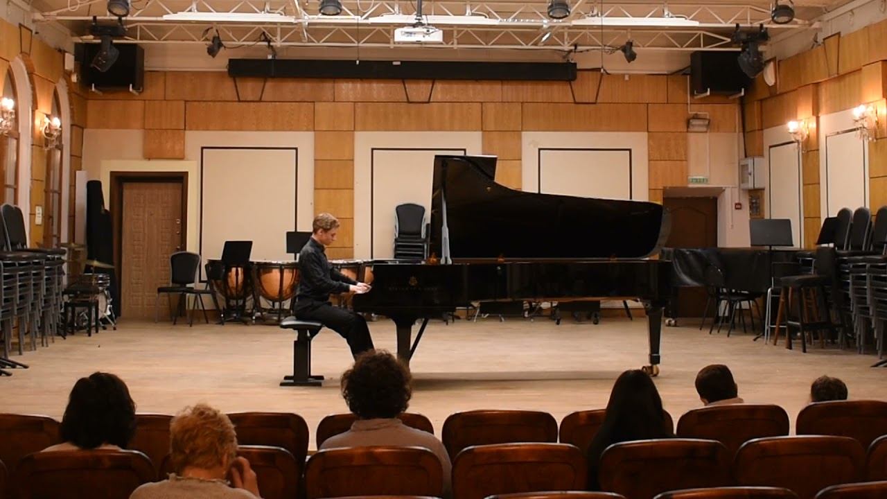 П.И. Чайковский - "Раздумье" op. 72 №5 смотреть онлайн