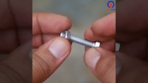 Интересно, у кого аккумулятор служит так долго, что приходится сталкиваться с проблемами с клемма...