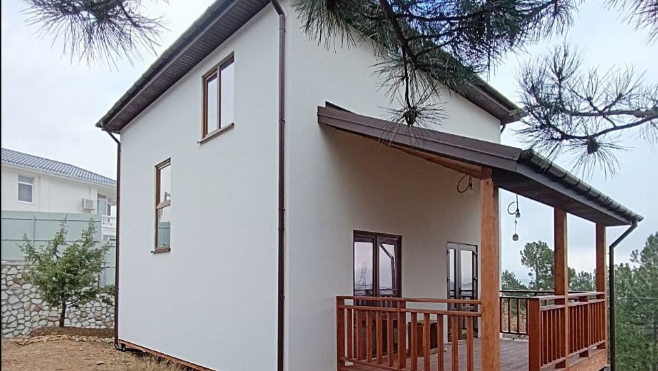 Обзор дома на продажу в Ялте, ул. Ени-Дерекой смотреть онлайн