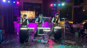 Барабанное шоу (барабаны с неоновой подсветкой)