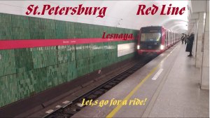 Ст.метро Лесная, Ленинград (СПб),Красная Линия - интерьер,пассажиры,работники метро,прибытие поездов