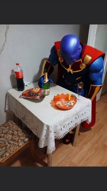 Танос запил смотреть онлайн