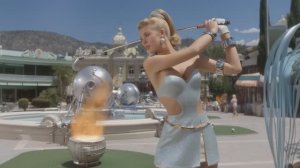 Нейросеть создала винтажную жизнь прошлого, которого никогда не было. Видео местами очень странное