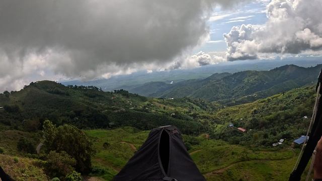 Полеты на параплане,Колумбия,20.01.2026,ч.1 смотреть онлайн