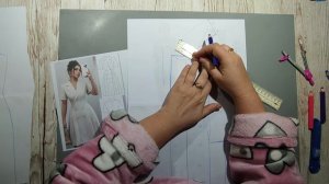 Моделирование. Платье с двойной застежкой. Выкройка № 1937.