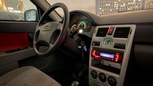 Красная бестия, бордовая страсть либо же просто легенда: Лада Приора!