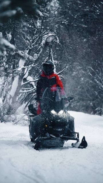Успевай приобрести свой снегоход