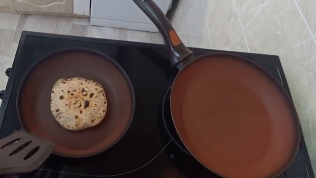 Пита из цз муки для диабетика. Очень мало углеводов, но очень много пользы и вкуса. Еда диабетика. смотреть онлайн