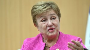 «Просыпайтесь и рычите»: глава МВФ дала странный совет украинцам