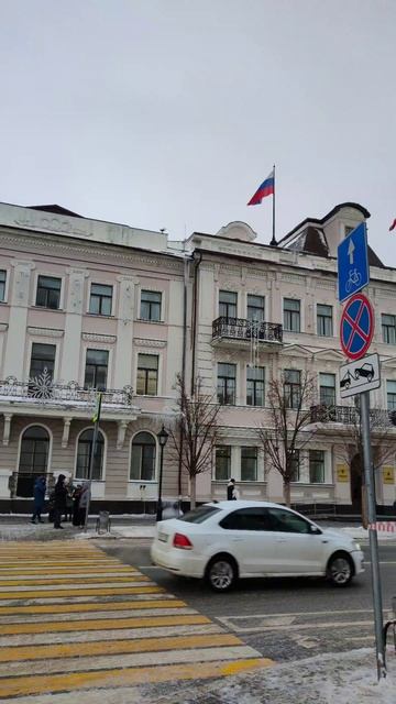 В столице shorts