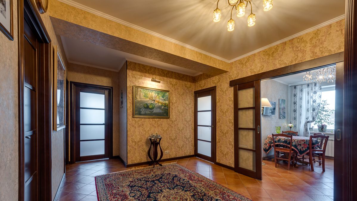 Четырехкомнатная квартира смотреть онлайн