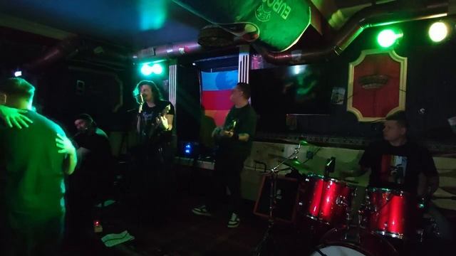 В Гостях У БЕрендеЯ новогодний концерт 03.01.2026 в  Harats Pub