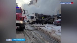 Очевидцы сообщают о возгорании грузовика на улице Степана Злобина в Уфе_35