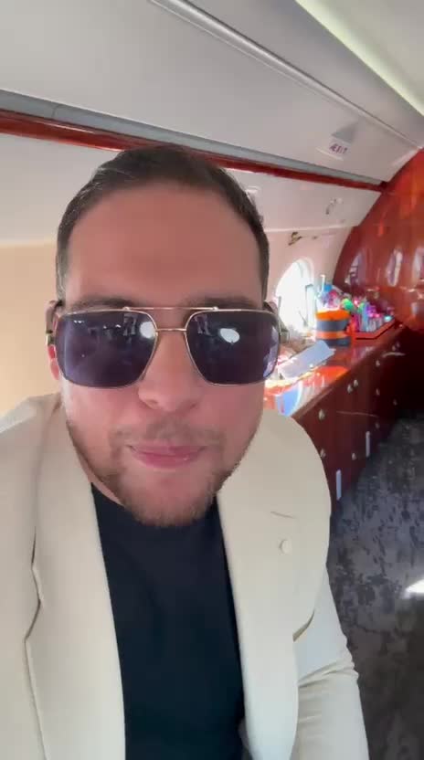 ✈ Частный самолёт. Команда. Движение вперёд. смотреть онлайн