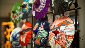 ТЕХНОЛОГИЯ ПРОИЗВОДСТВА ЗОНТИКОВ В ЯПОНИИ//РУЧНОЙ ТРУД+ПОКРАСКА