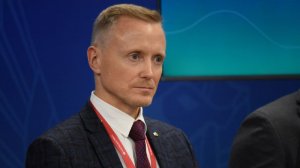 Интервью с Александром Усаниным