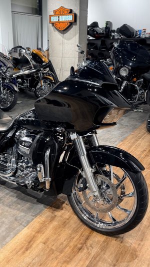 2020 Road Glide 107 BLACK AMERICAN BAGGER