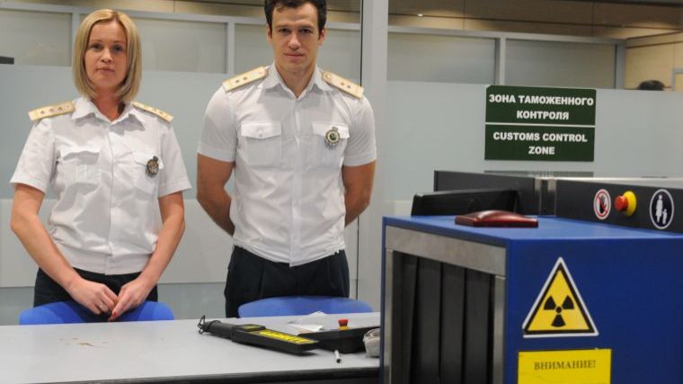 Не декларировал валюту на Таможне? Можно отделаться предупреждением смотреть онлайн