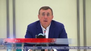 20.01.2026 Более 2000 дворов в Южно-Сахалинске расчистили от снега