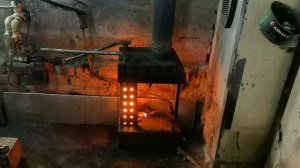 Буржуйка на отработке с капельной подачей