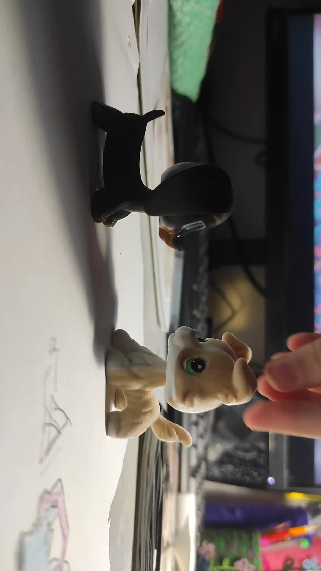 клип MARY A CROSS смотреть онлайн