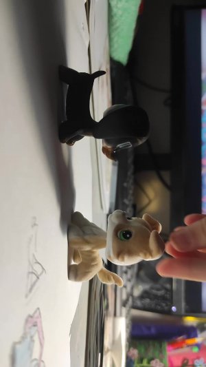 клип MARY A CROSS