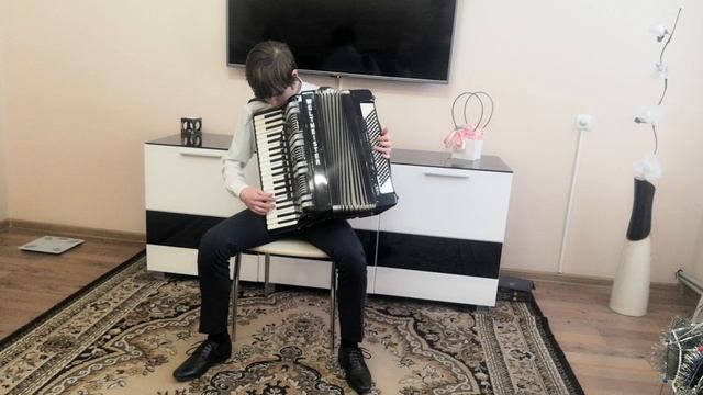 22-01-2026  Ищук Иван. Л. В. Бетховен Рондо-каприччиозо. А. Самойлов Этюд e-moll