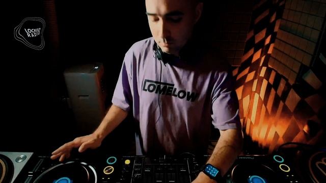 Radio Box @ Locked Radio E007 смотреть онлайн