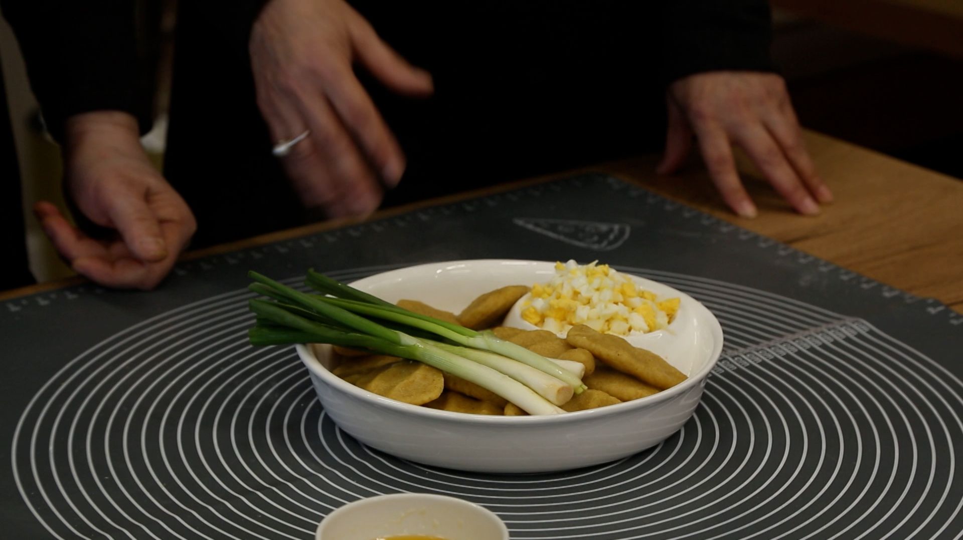 Чомехь кхача - ХьолтIамаш ( Исакова Макка ) смотреть онлайн