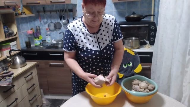 Пробуем тортик. смотреть онлайн