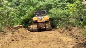 Строительство, горная дорога , расчистка