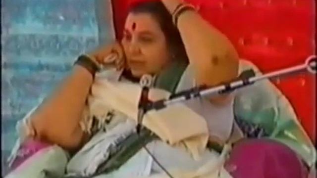 13.01.1986 г. "Солнце, мозг, медицинские вопросы." Лекция Шри Матаджи. Рахури. Индия. 1:44:34 смотреть онлайн