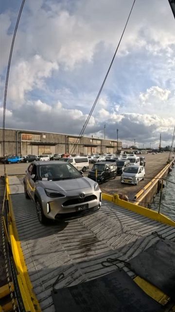 TOYOTA YARIS CROSS, 2021 MXPB10 видео для клиента, погрузка на корабль! смотреть онлайн