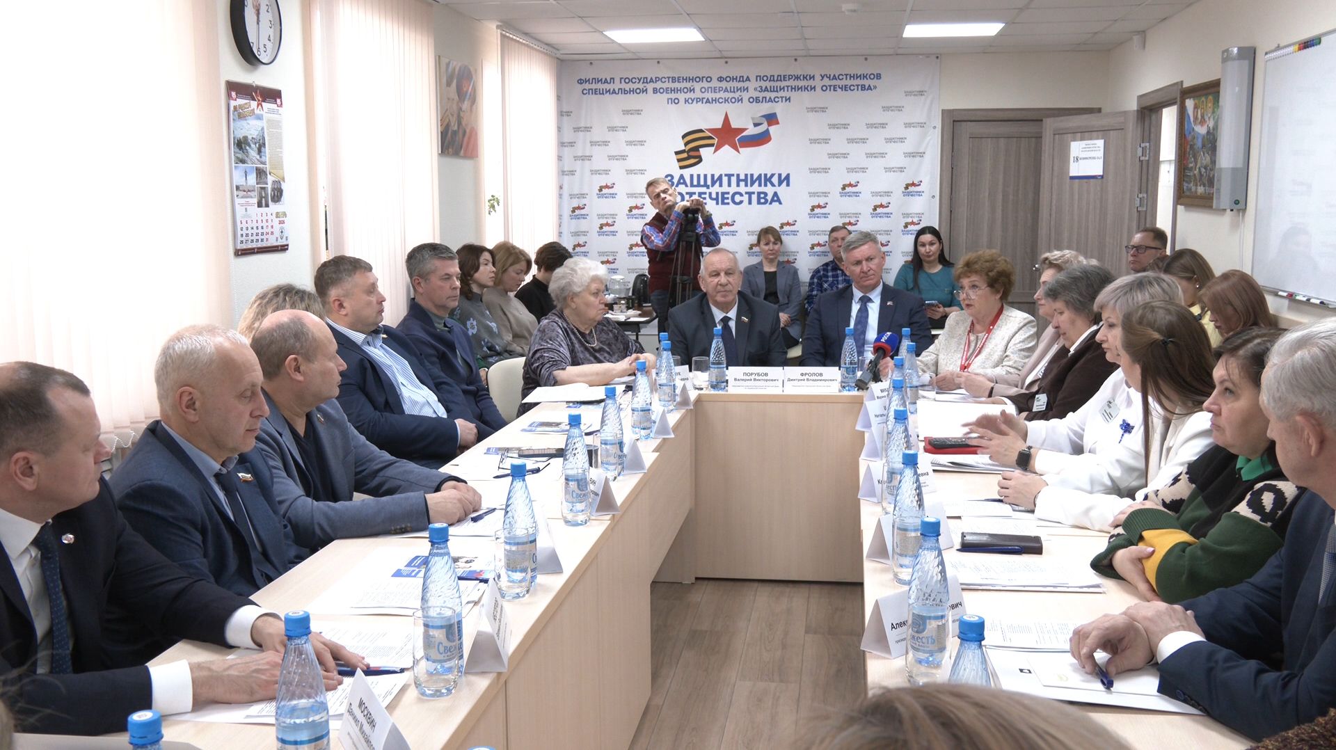 Депутаты вышли из думы, чтобы помочь зауральским ветеранам СВО смотреть онлайн