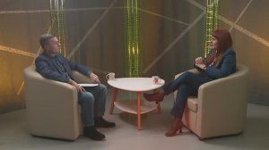 Говорит и показывает