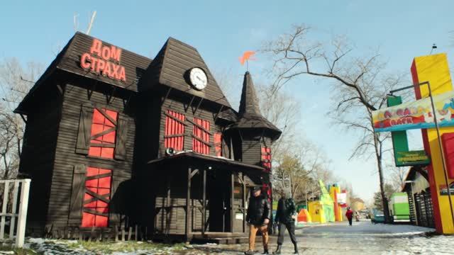 Анапа 🌞 блогер Альбатрос испытывает в деле сверхширокий объектив Мир-20м со спидбустером Viltrox