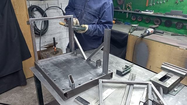 Стильный стульчик.! смотреть онлайн