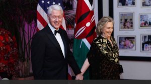 Axios сообщил о привлечении Клинтонов в рамках расследования по делу Эпштейна