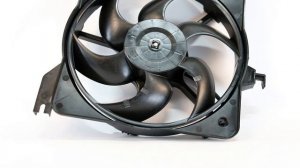 Вентилятор охлаждения с кожухом к радиатору с кондиц.н/о ВАЗ-2190 2015- Lada Код: 35376