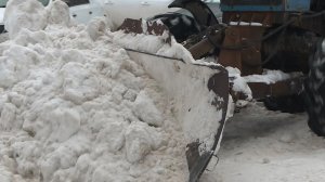 В Солотче ликвидируют последствия аномальных снегопадов