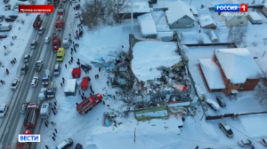 Самовольно построенное здание торгового центра обрушилось в Новосибирске