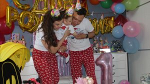 Лиза на своем первом утреннике в саду