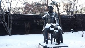 КАК ПРОХОДИТ СУРИКОВСКИЙ ФЕСТИВАЛЬ