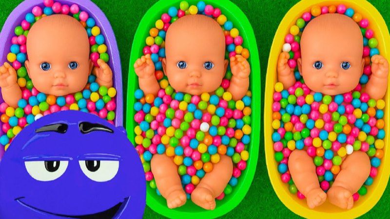 МУЛЬТИКИ ДЛЯ ДЕТЕЙ ПРО ПУПСОВ И РАЗНОЦВЕТНЫЕ ВАННОЧКИ С ШАРИКАМИ смотреть онлайн