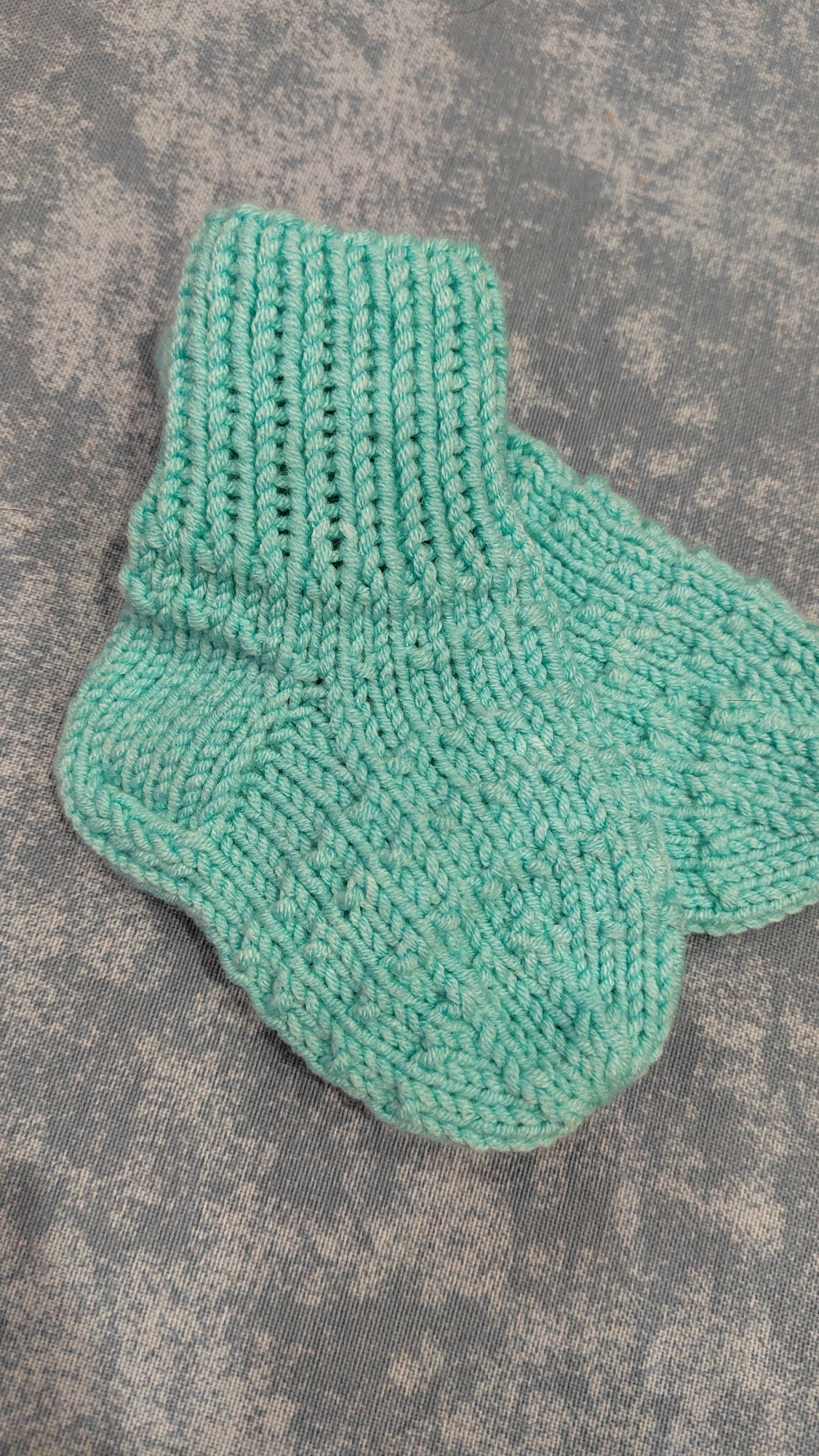 Носочки спицами для малышей #shorts смотреть онлайн